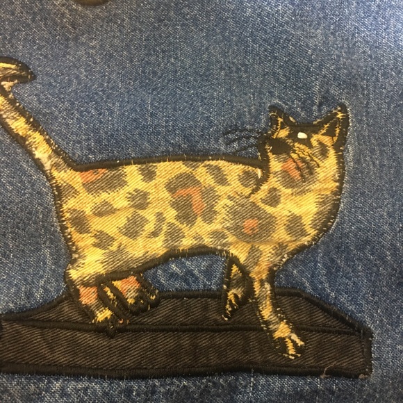 LEOPARD CAT DENIM TOP Jacket Shacket Size 20 but fits like an XL - Picture 8 of 14